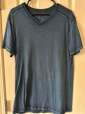 Rock & Republic Washed Blue V-Neck Short Sleeve Tee
